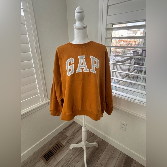 GAP Sweaters - GAP Women's Bold Orange Crew Neck Sweater
